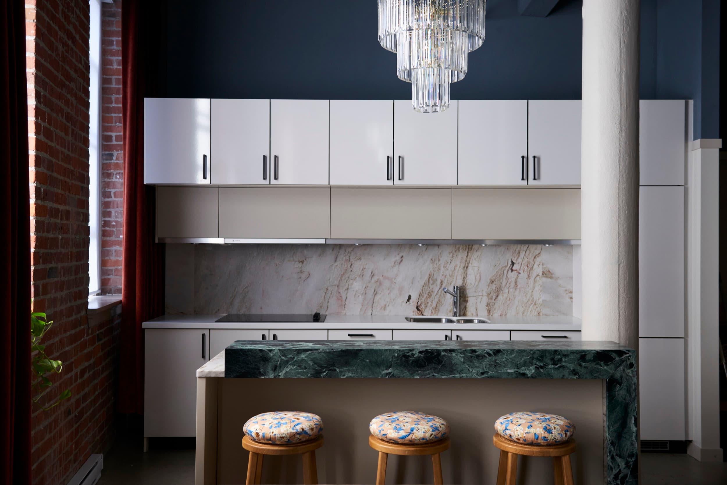 5678 Sample Avenue